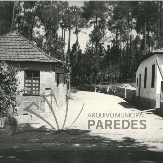 Estrada de acesso ao lugar de Barreiro