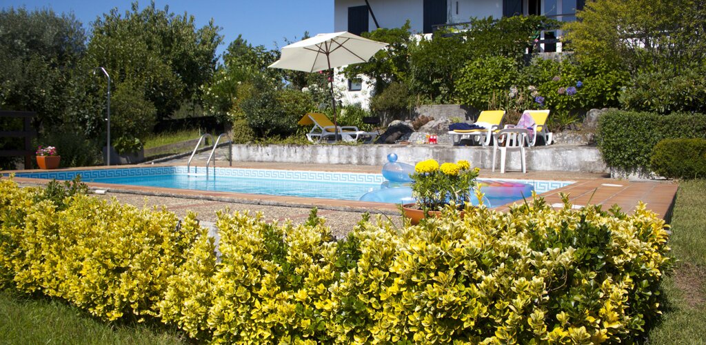 moradia_casa_de_campo_santa_comba