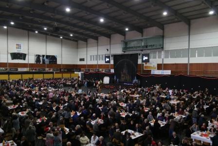 Câmara de Paredes junta mais de 2000 idosos em festa de natal