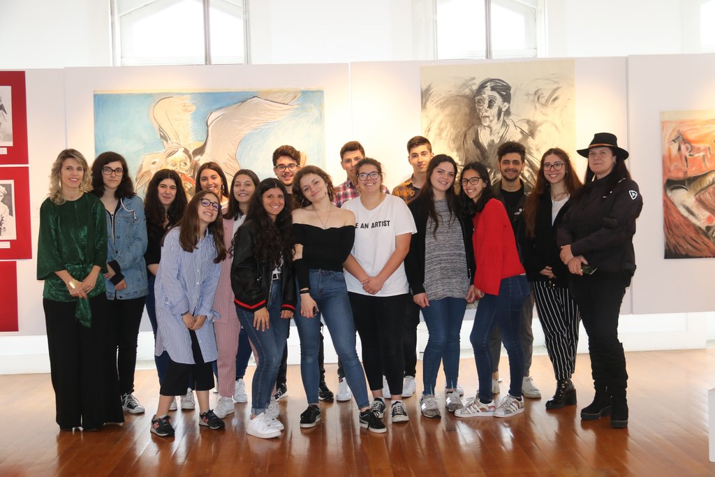 Alunos de Artes Visuais da Escola Secundária de Paredes expõem na Casa da Cultura