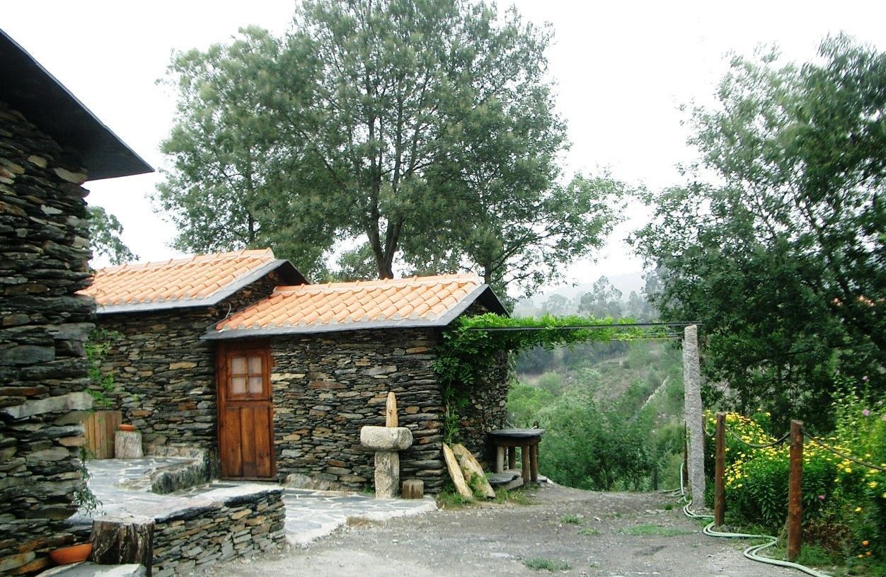 Cm Paredes Quinta De Valdeira Casa De Abrigo E Atividades Ao Ar Livre Cm Paredes Quinta De Valdeira Casa De Abrigo E Atividades Ao Ar Livre