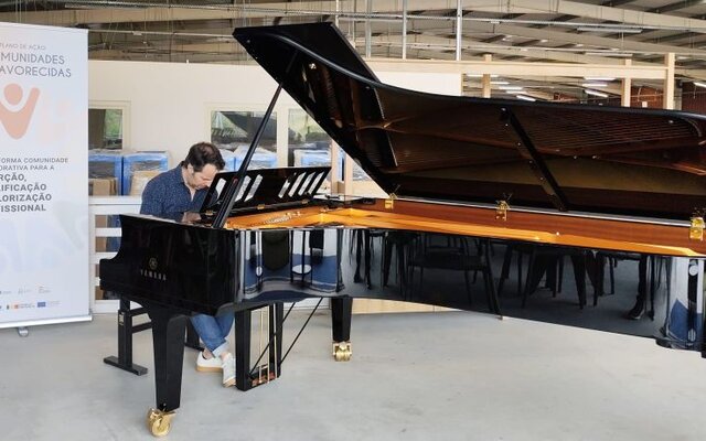 pianob