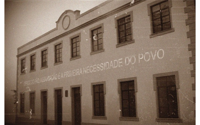centenarioescolalouredo