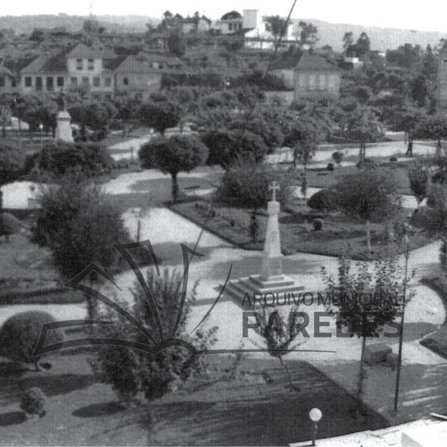 Praça José Guilherme 16