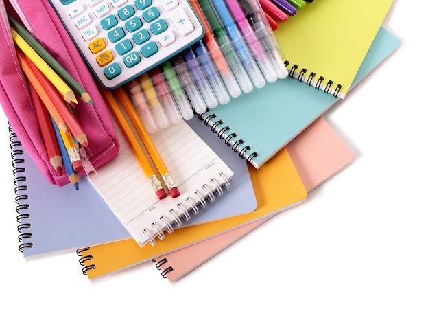 school_stationery_with_accessories