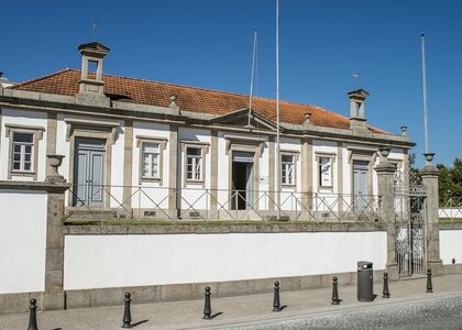 biblioteca_municipal_de_paredes_1_1024_500