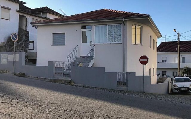 casa_do_meio_paredes