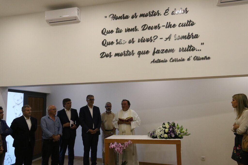 Camara_Inaugura_Obras_Parada5