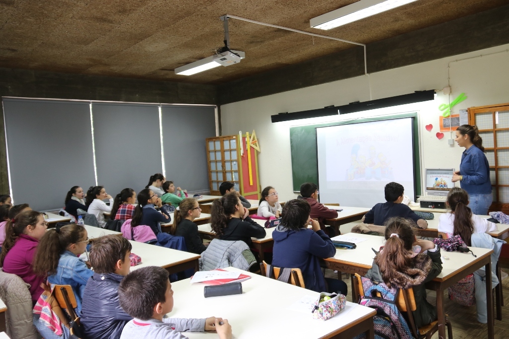 H_BITOS_ALIMENTARES_SAUD_VEIS_NAS_ESCOLAS_DE_PAREDES__1_