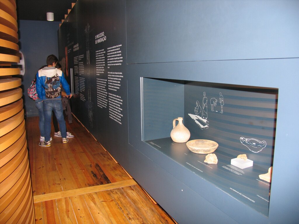 Visita ao CIMOCB e Minas de Ouro de Castromil