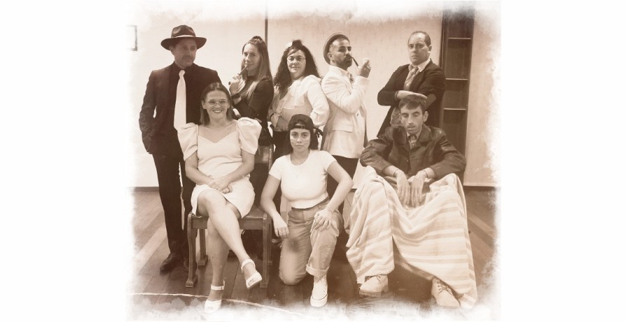 Paredes no Palco - "Uma Quadrilha de Oito"