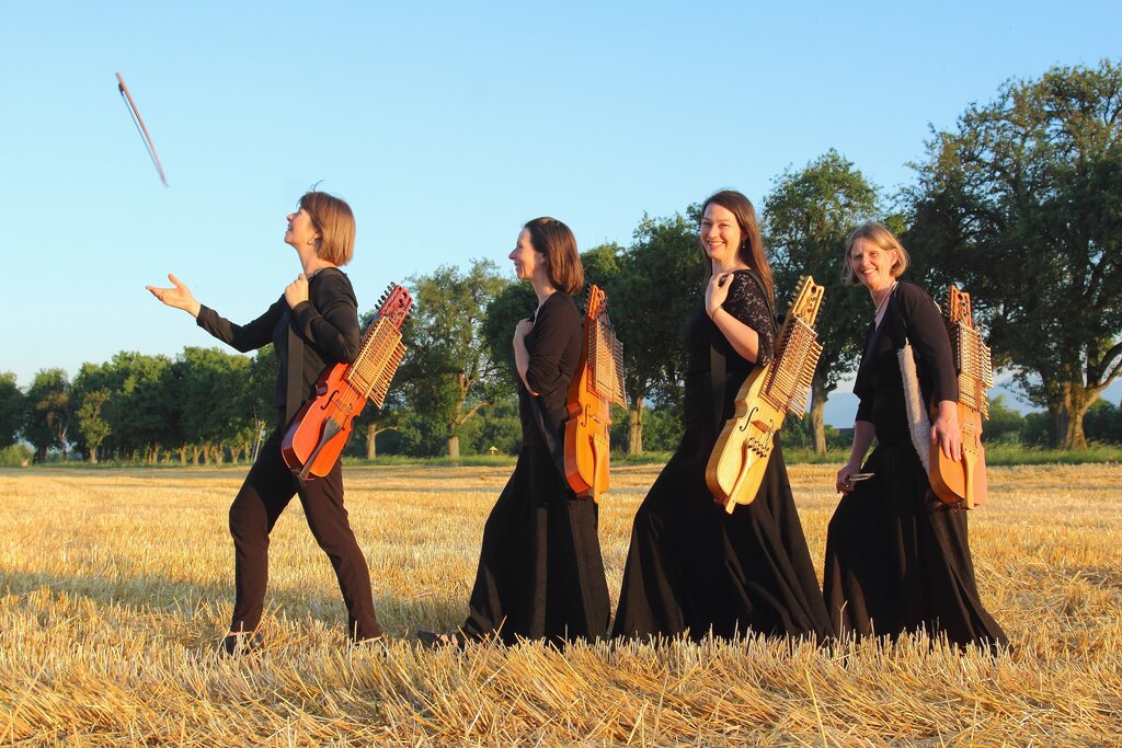 Paredes dedica três dias ao encontro internacional de Nyckelharpa com concertos, workshops e mast...