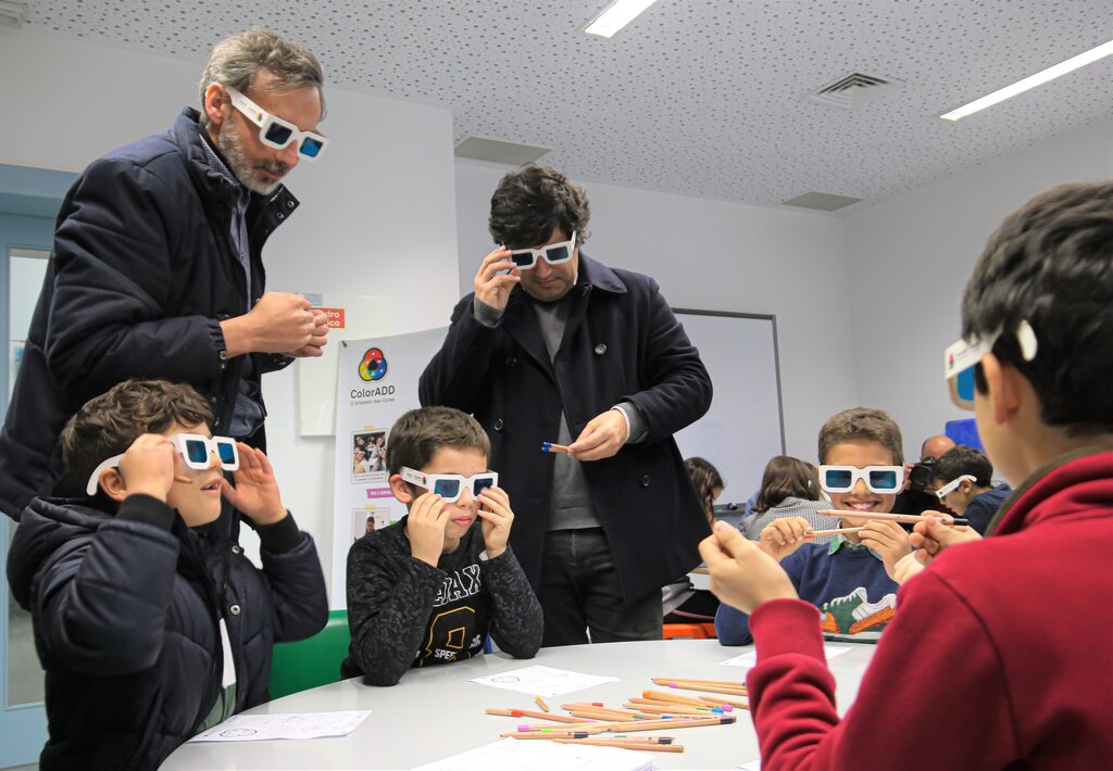 Município de Paredes promove rastreios de daltonismo para 850 alunos do 4º ano
