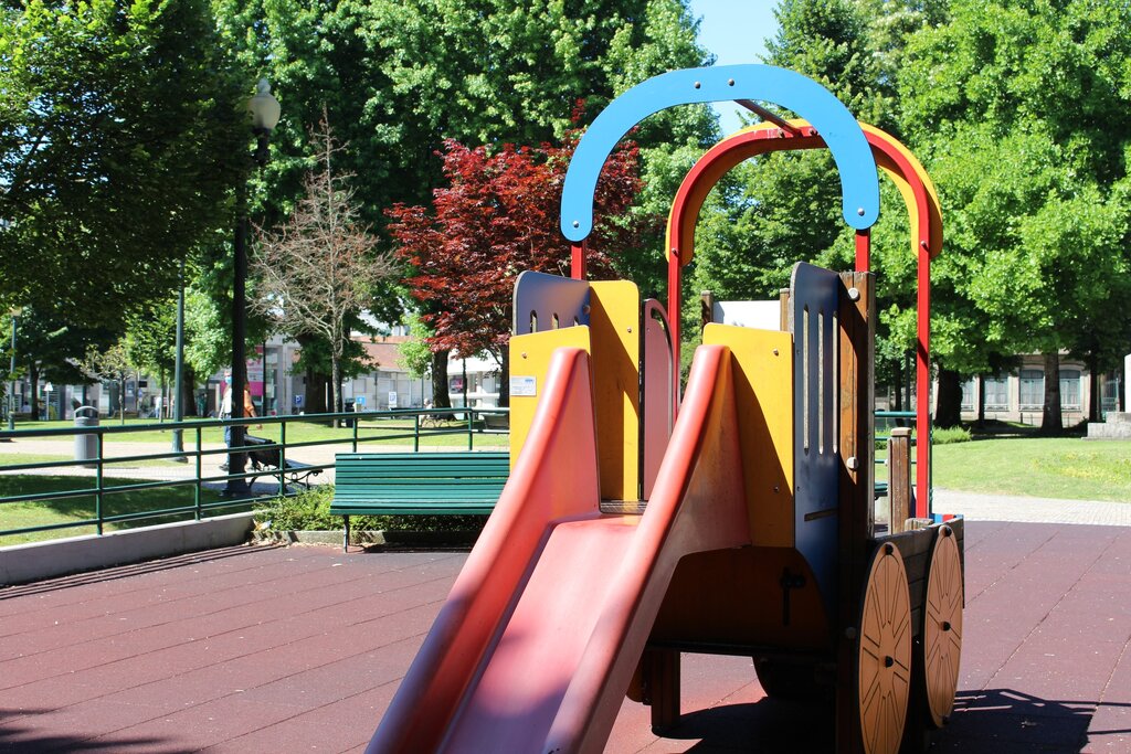 REABERTURA DOS PARQUES INFANTIS MUNICIPAIS 