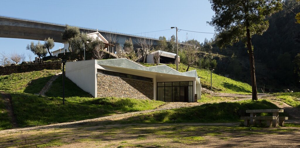 Autarquia de Paredes reabriu os Centros de Interpretação da Senhora do Salto e das Minas de Castr...