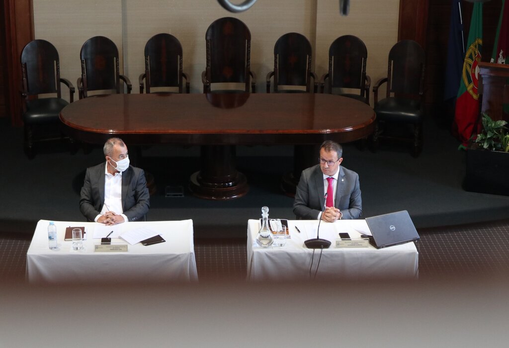 Câmara de Paredes aprova com os votos a favor do PS a proposta de resgate da concessão de água e ...