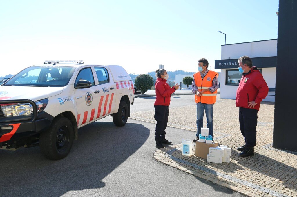 Entrega de Equipamento de Proteção aos Bombeiros e Cruz Vermelha