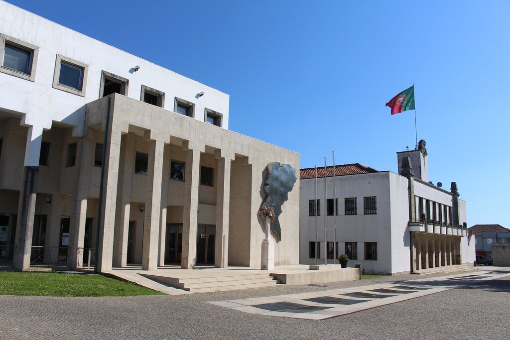 Município de Paredes atribui 100 bolsas de estudo a alunos do ano letivo 2021/2022
