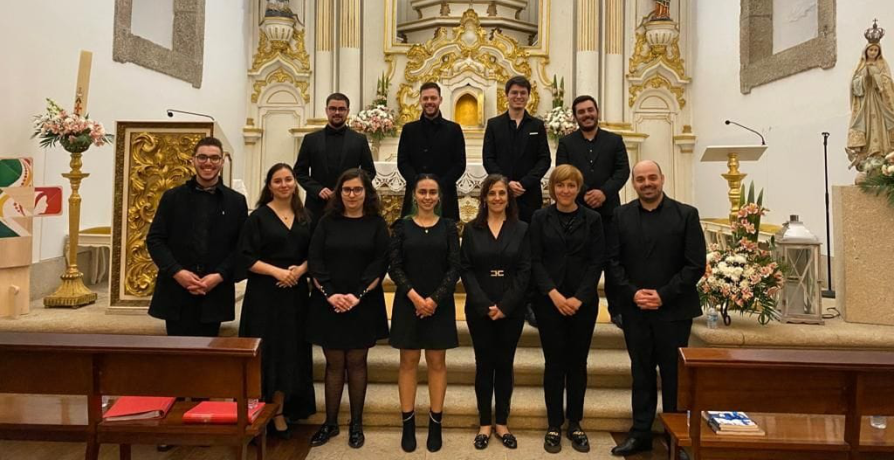 Igreja de São Cristóvão de Louredo vai ser palco de apresentação de livro e concerto dos Carmeli ...