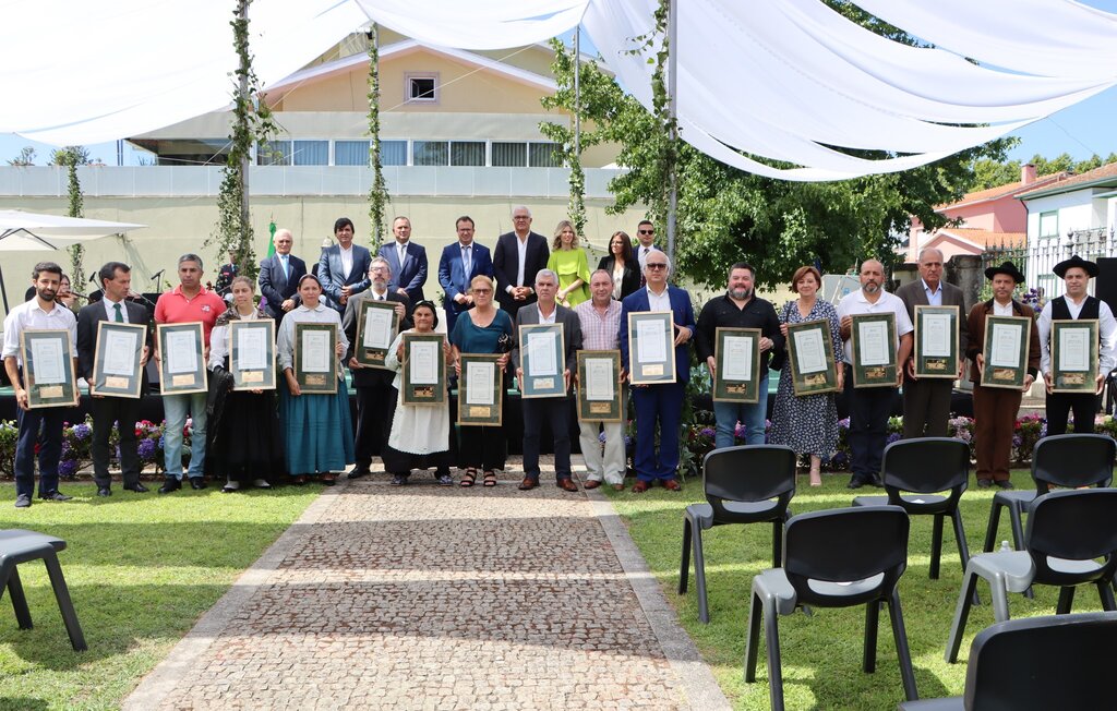 Município de Paredes entrega Medalhas de Ouro em Sessão Solene Comemorativa do Feriado Municipal 