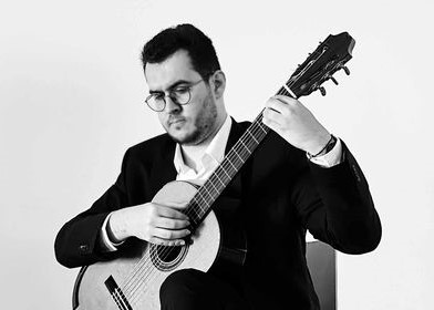 Igreja de Sobrosa recebe primeiro concerto da VI edição “Young Guitar Master” com artista Titus I...