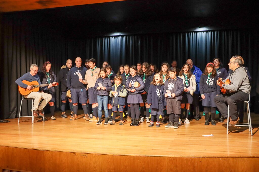 Grupos paredenses reúnem-se na Casa da Cultura para o tradicional “Encontro de Janeiras”