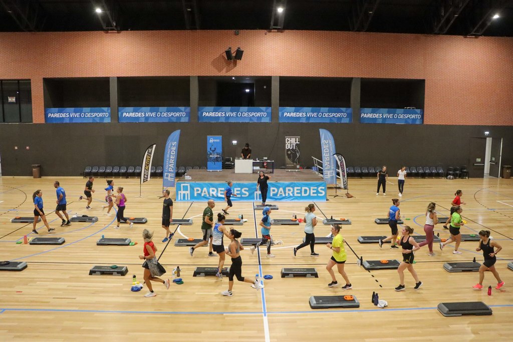 Câmara com aulas de atividade física gratuitas para 500 participantes no "Paredes Fitness" 