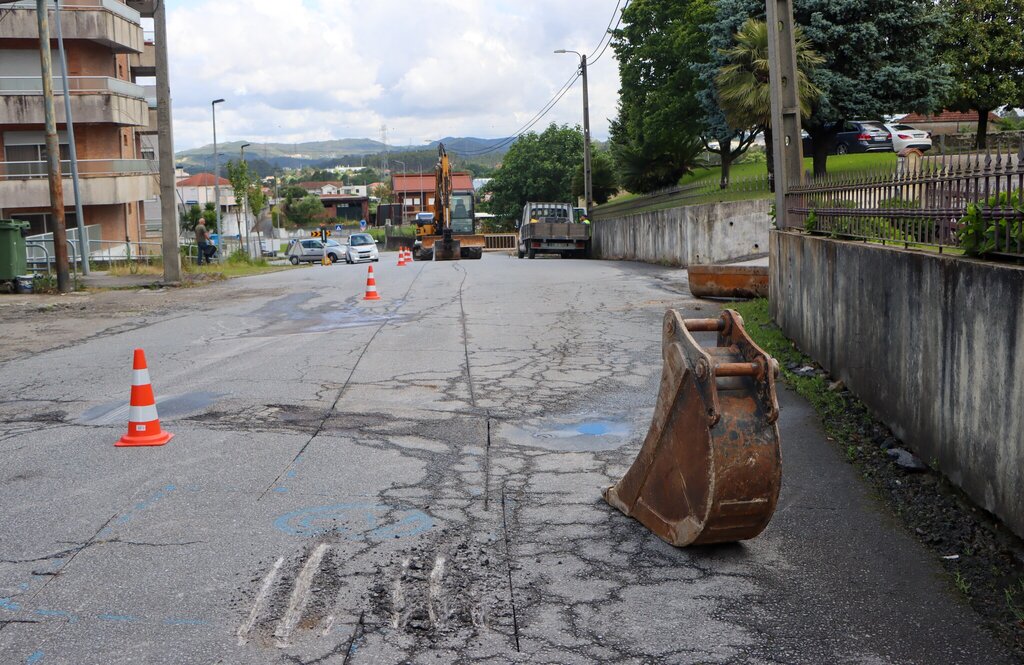 Câmara de Paredes inicia construção de mais 5 km da rede saneamento em Gandra