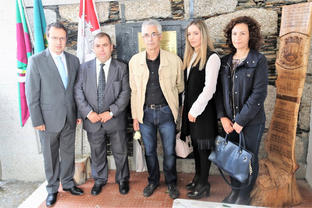 Presidente da Câmara de Paredes preside em Recarei à homenagem dos militares falecidos no Ultramar 