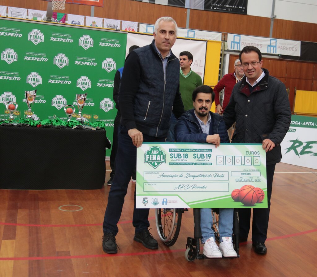 APD Paredes recebe apoio da Câmara de Paredes e da Associação de Basquetebol do Porto