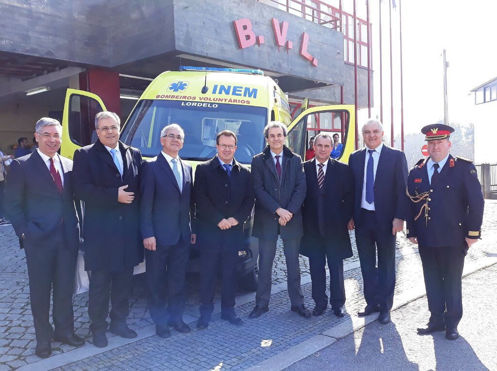 Bombeiros Voluntários de Lordelo com posto de Emergência Médica do INEM