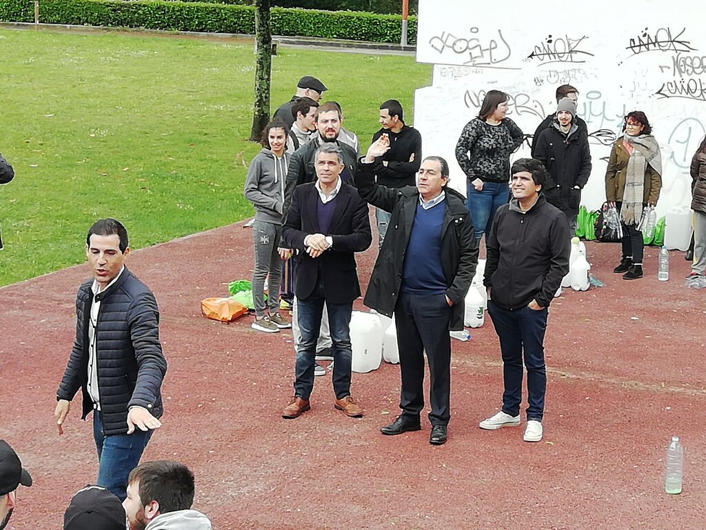 20 jovens de Paredes participaram na caminhada do Dia do Associativismo Juvenil