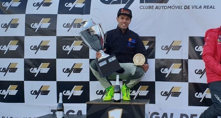  O Campeão Nacional de Rallycross João Ribeiro recebe voto de louvor da Câmara de Paredes