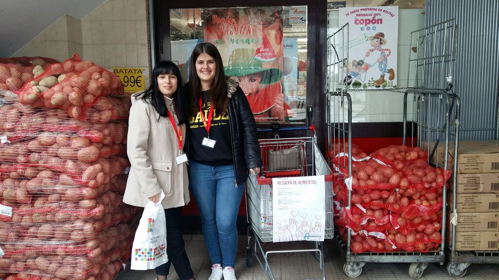 Voluntários recolhem alimentos no Continente de Paredes dias 17 e 18 de novembro