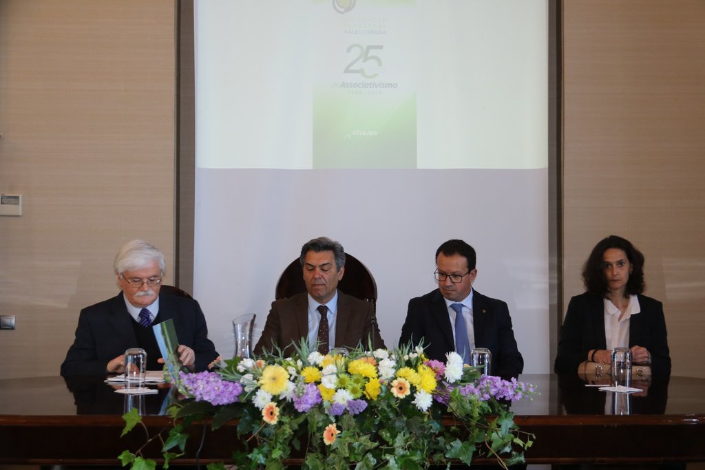 Secretário de Estado das Florestas presidiu em Paredes ao 25º aniversário da Associação Florestal...